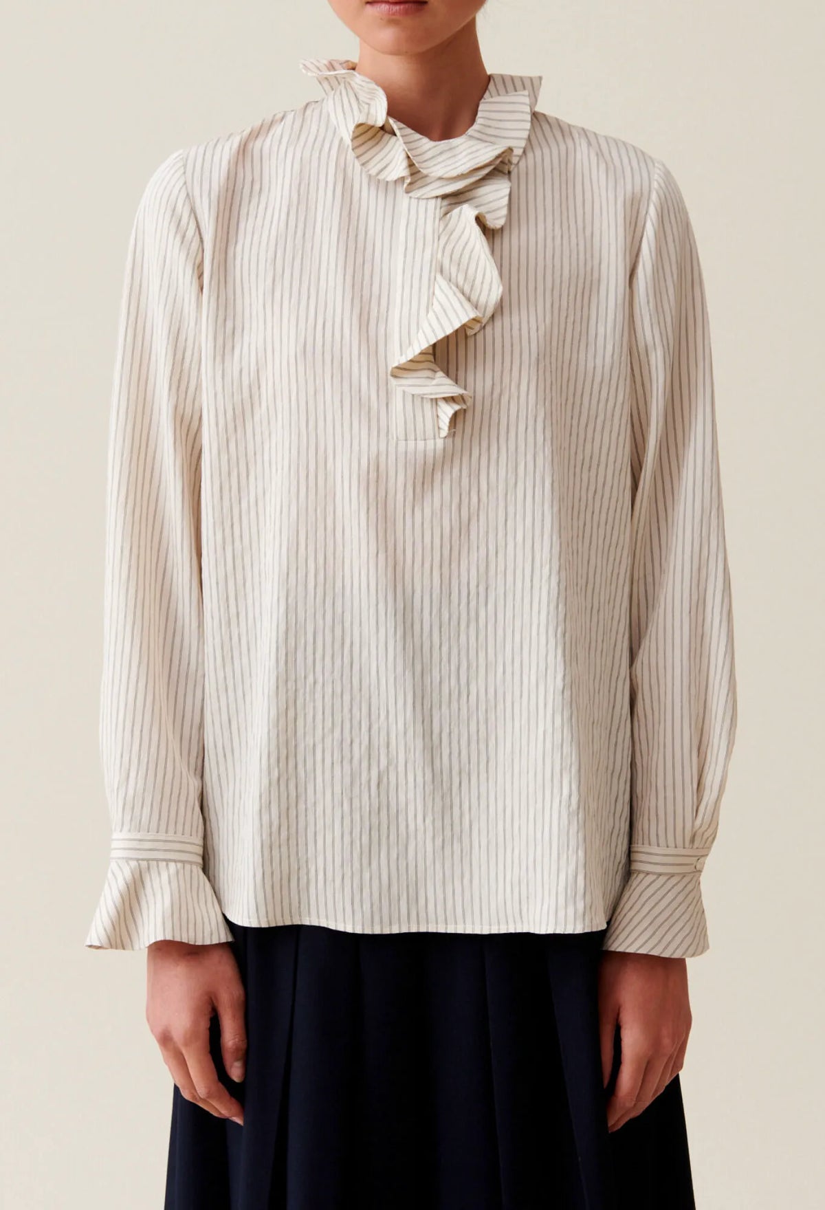 beige