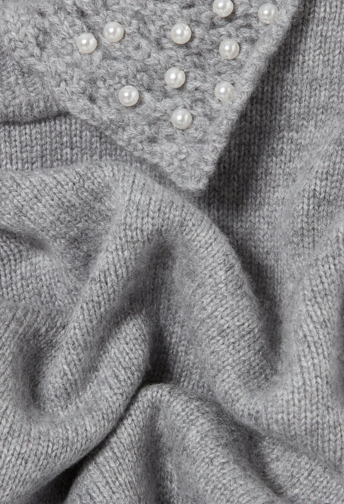 MOTTLED GREY