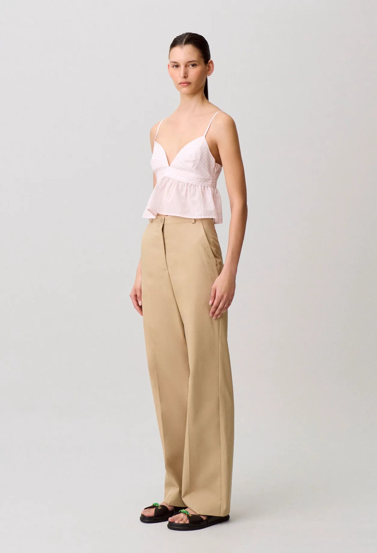 PALE PINK