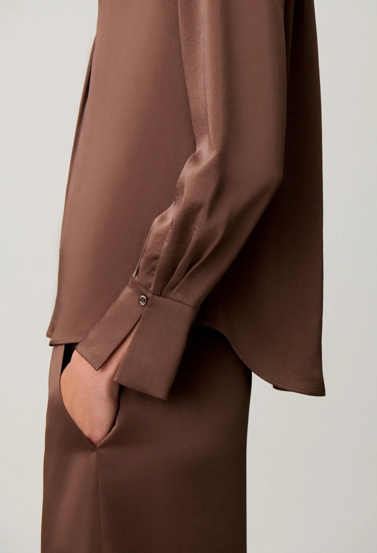 BROWN ICE