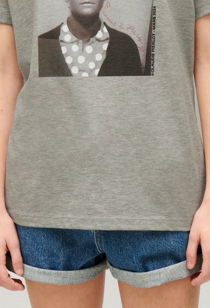 MOTTLED GREY