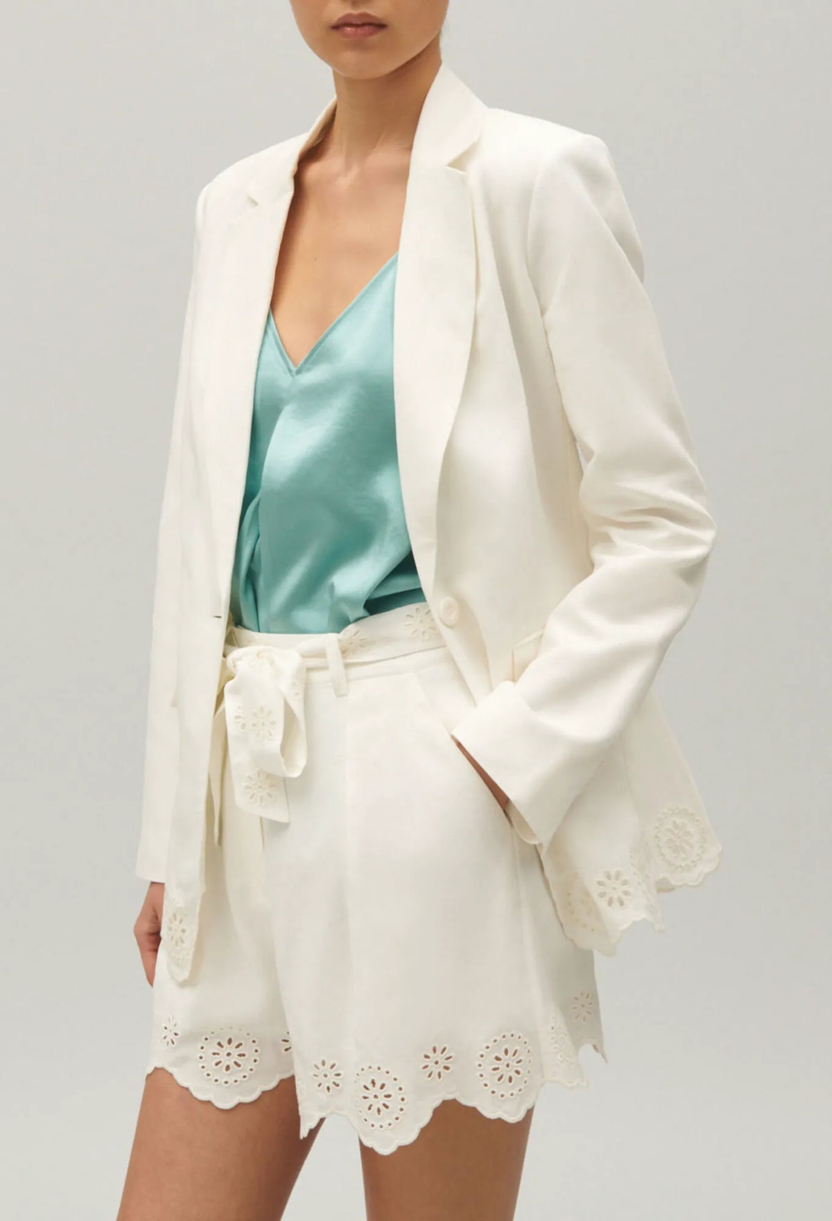 ECRU
