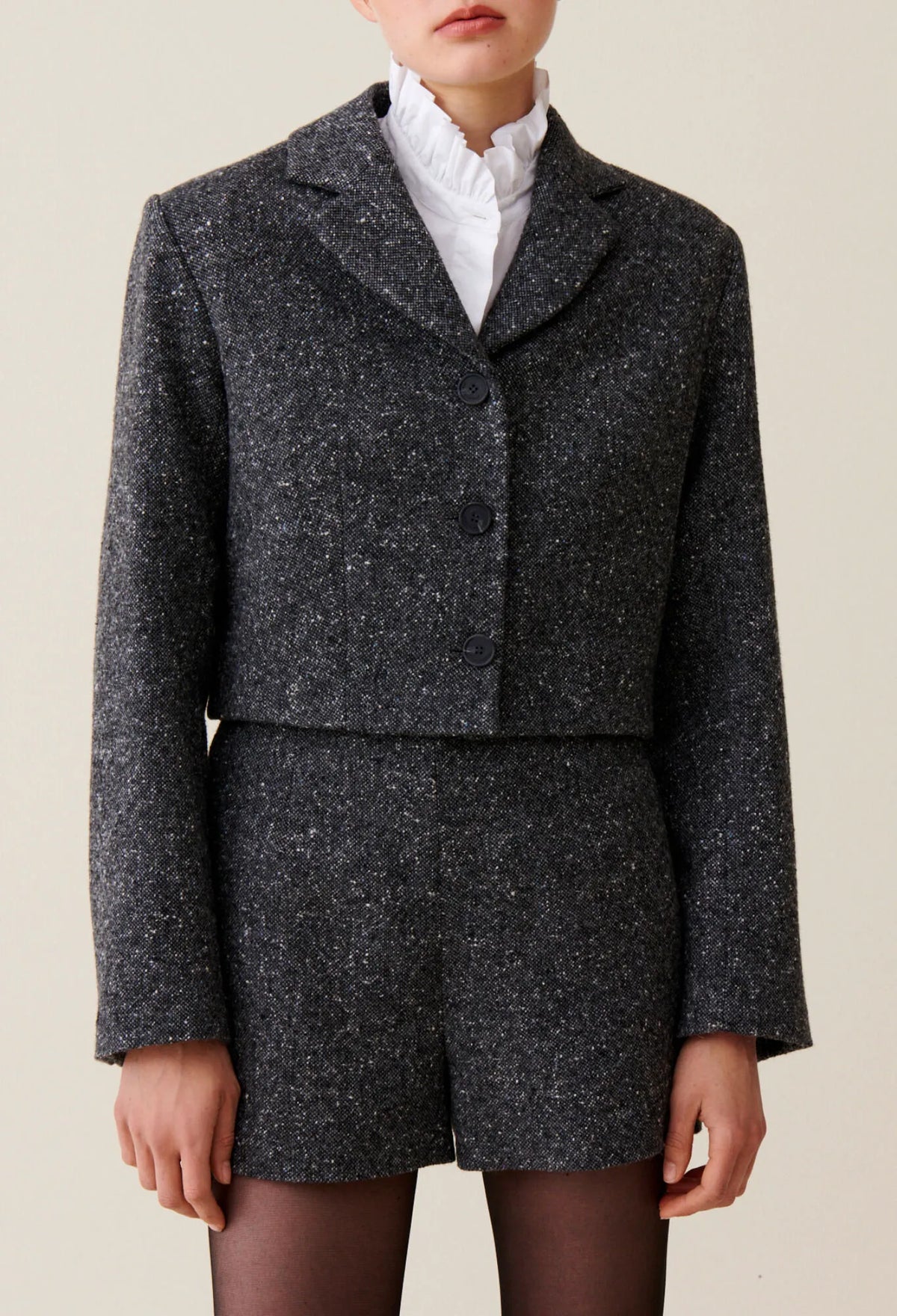 MOTTLED GREY