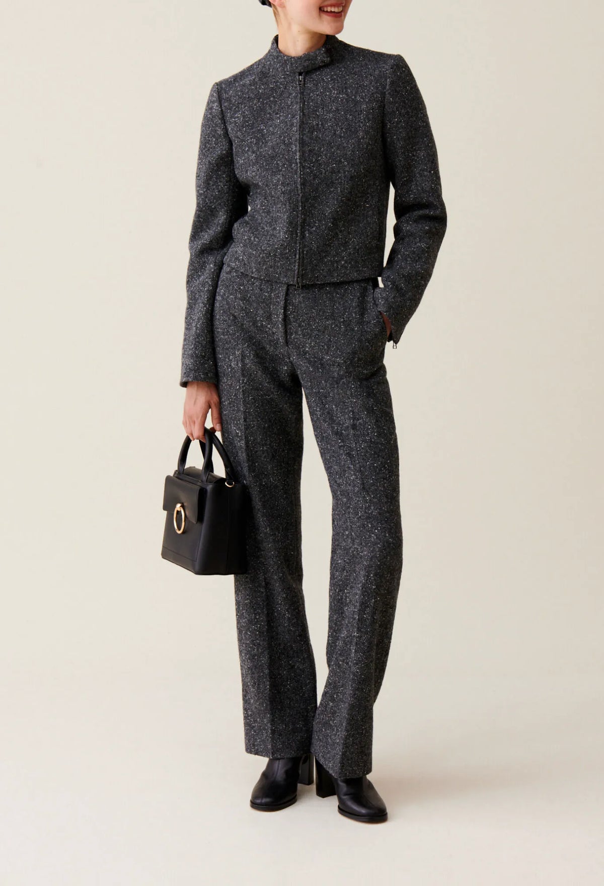 MOTTLED GREY