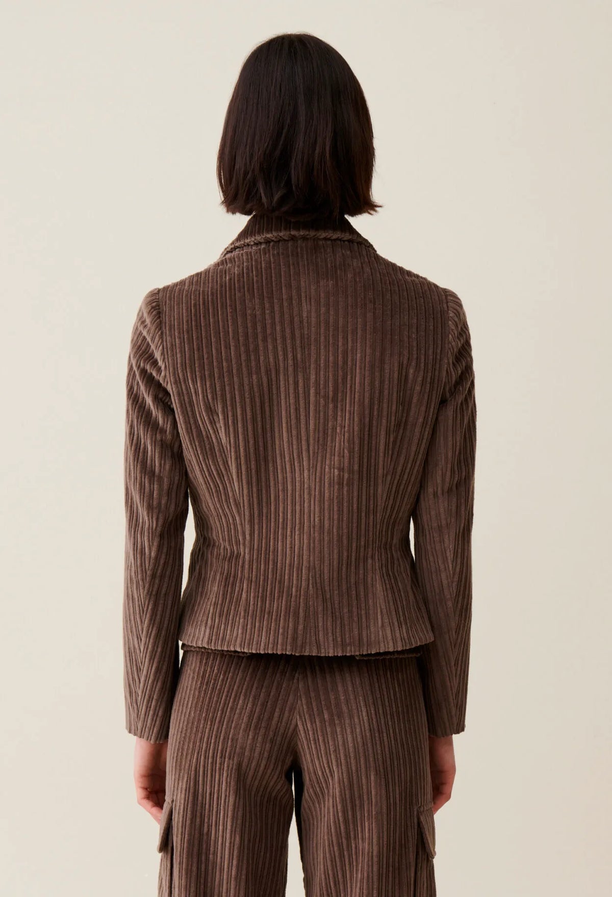 TAUPE