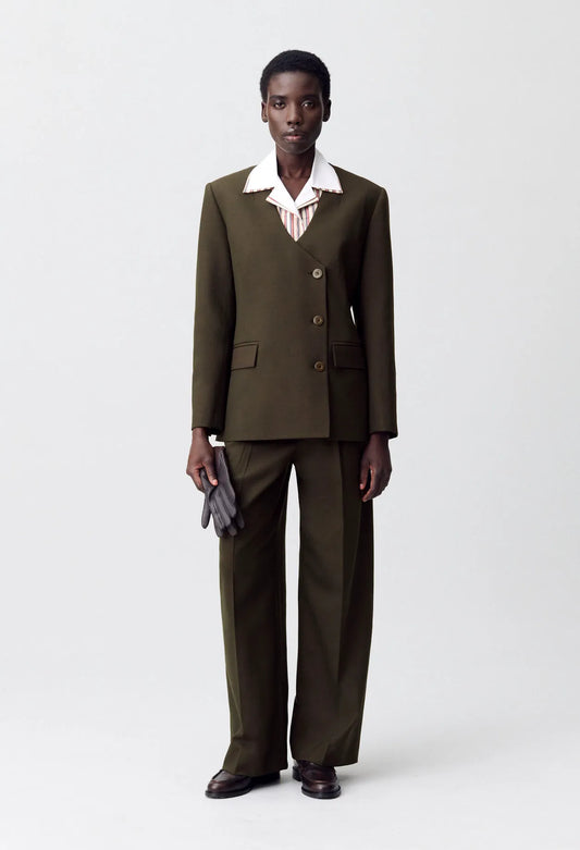 KHAKI